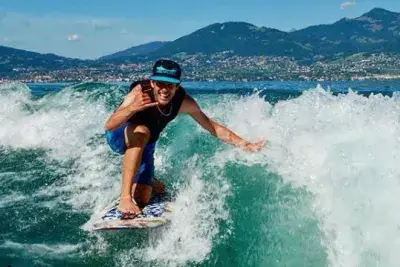 WakeSurf avec wake-valais.ch - Photo 2