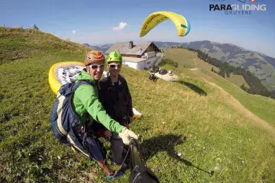 Vol en parapente biplace avec Paragliding Gruyère - Photo 5