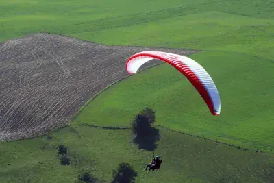 Vol en parapente avec Jura Evasion - Photo 3