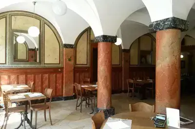 Restaurant Café de Paris - Photo 1