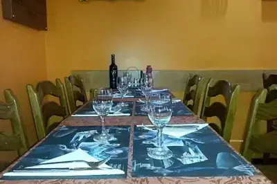 Café-Restaurant New Delhi - Photo 2