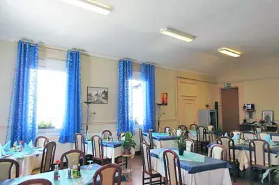 Hôtel-restaurant La Poste - Photo 2