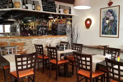 Restaurant MammaMia - Photo 1