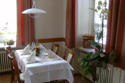 Hôtel-Restaurant Jura - Photo 2