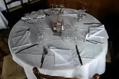 Les Trois Suisses - Photo 3